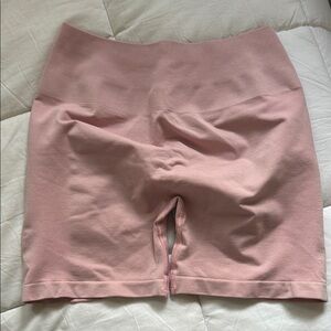 Alphalete amplify shorts